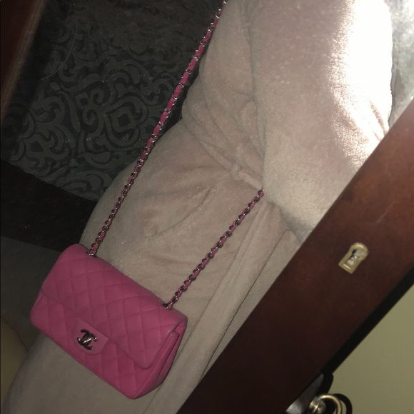 ❌SOLD❌Chanel Pink Caviar Leather mini flap bag - Picture 5 of 8